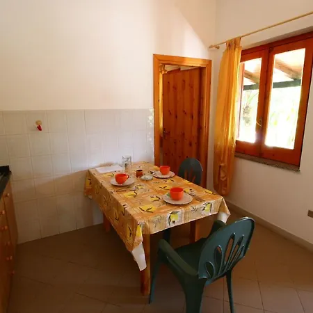 Modern In With Terrace Nyaraló *