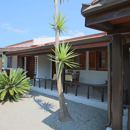 Modern Holiday Home In Ricadi With Terrace Ricadi