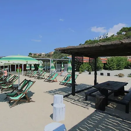 Modern Holiday Home In Ricadi With Terrace Holiday home